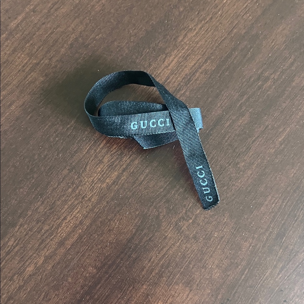 Authentic. Empty 7.5 X 11.5 X 2.5 Gucci Gift Box … - image 5